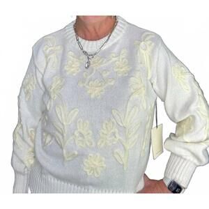 NEW BEFORE YOU COLLECTION flower embroidered puff sleeve sweater in ivory